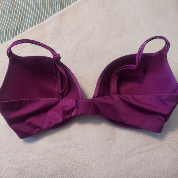 Victoria's Secret Purple Push-Up Bra 38D - Picture 2 of 3